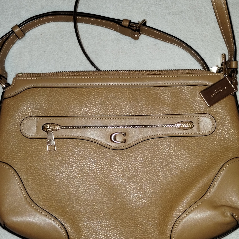 Coach I ivie messenger cross play bag